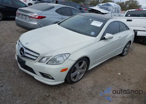 2010 Mercedes-Benz E 550 from USA, damaged, VIN WDDKJ7CB7AF004806